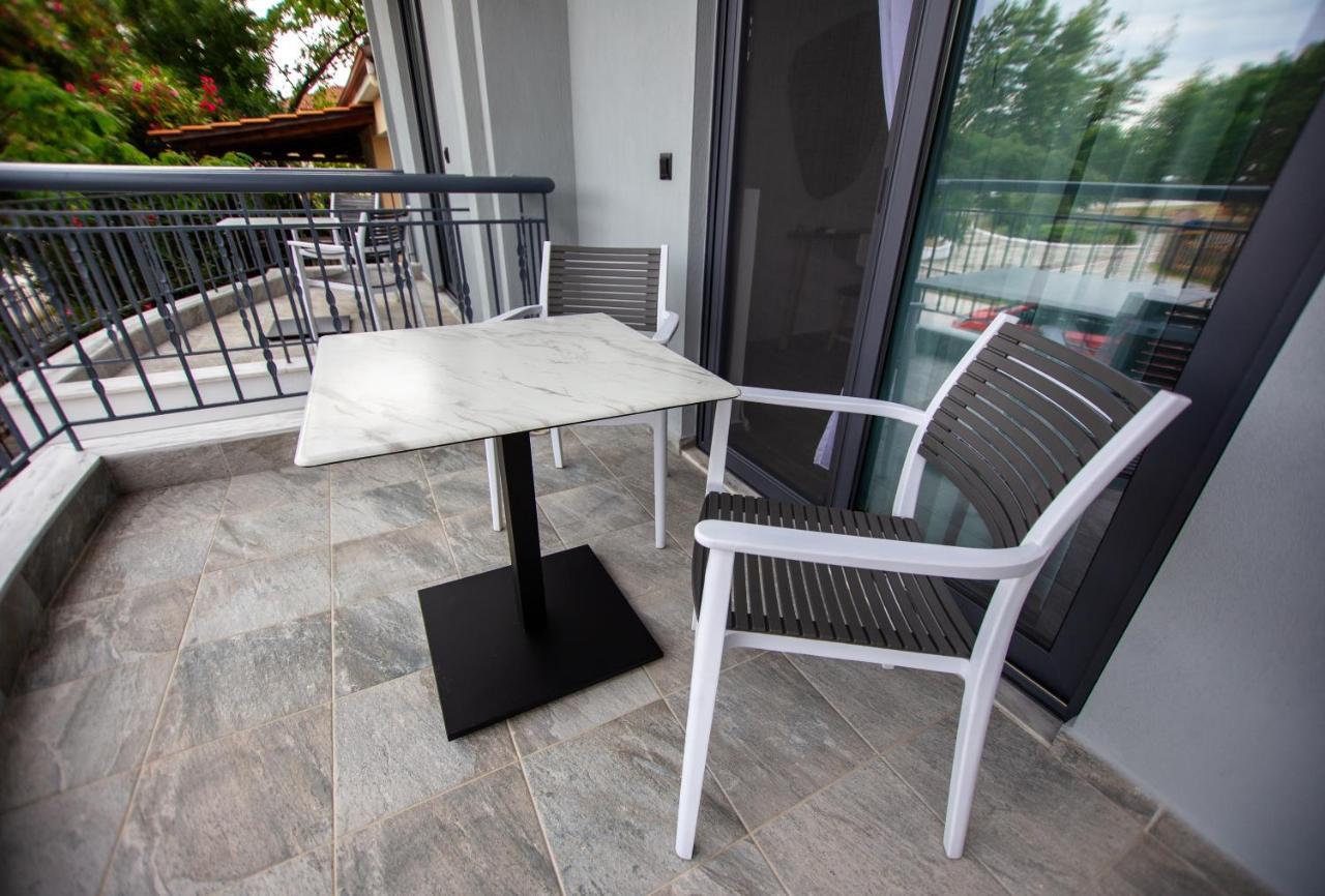 Thea Comfy Living Nea Vrasna Exterior foto